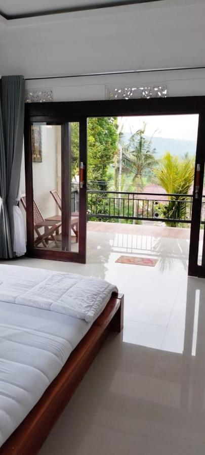Giri Swari Homestay Sidemen  Bagian luar foto