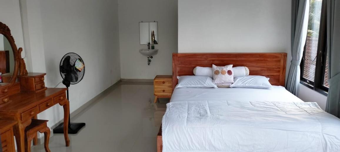 Giri Swari Homestay Sidemen  Bagian luar foto