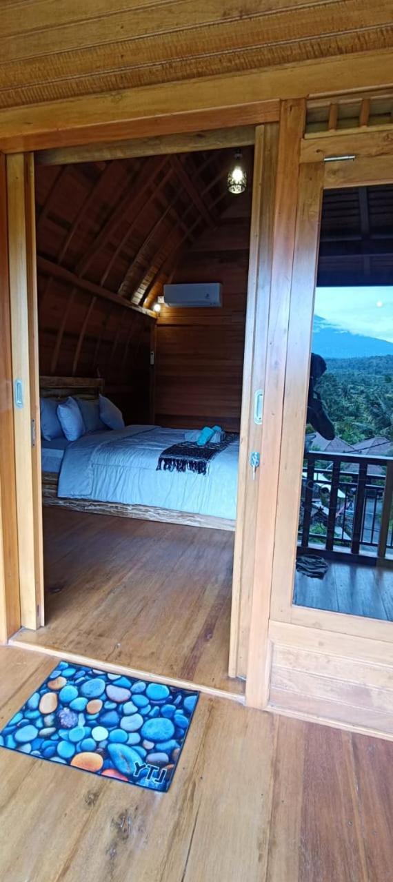 Giri Swari Homestay Sidemen  Bagian luar foto