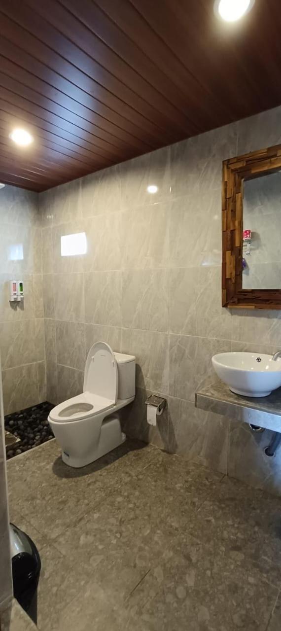 Giri Swari Homestay Sidemen  Bagian luar foto